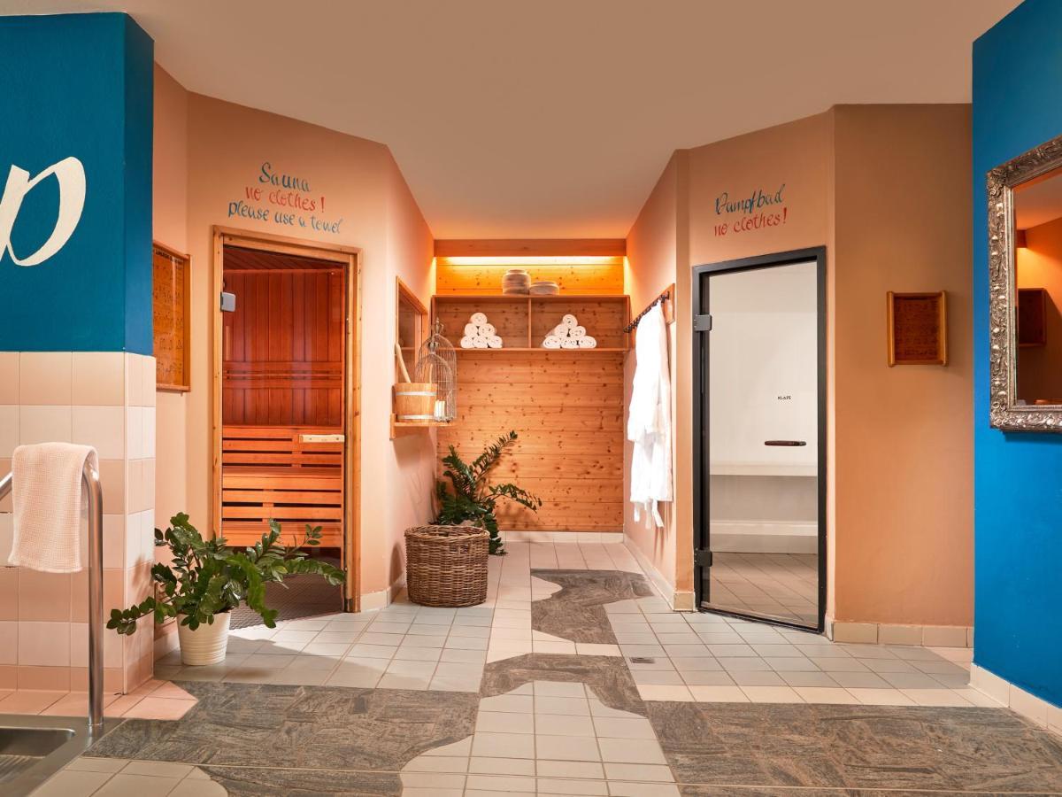 Happy Stubai Hotel Neustift im Stubaital Exterior photo