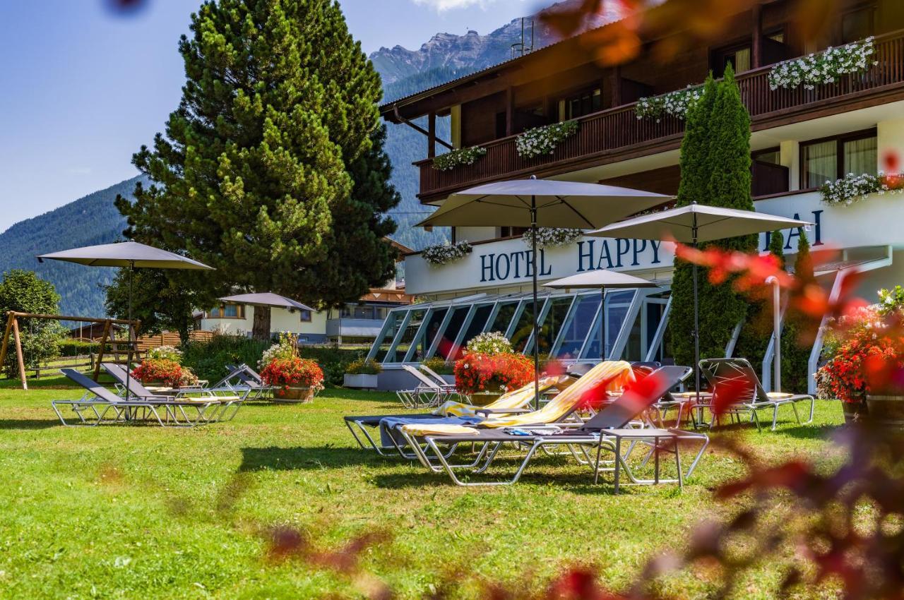 Happy Stubai Hotel Neustift im Stubaital Exterior photo