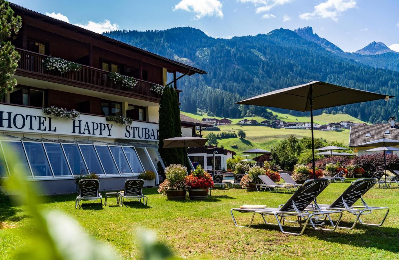 Happy Stubai Hotel Neustift im Stubaital Exterior photo