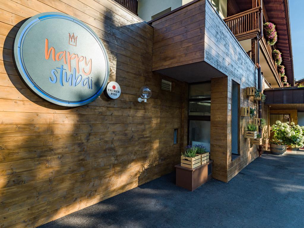 Happy Stubai Hotel Neustift im Stubaital Exterior photo